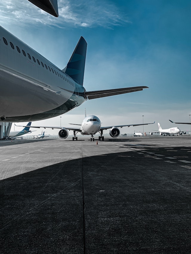 Airport Bus Rentals in Flint